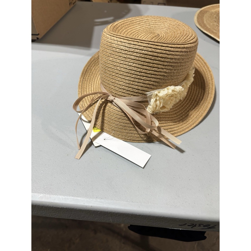 August Hat Company Women's Beige‎ Laced Flower One Size Hat NWT